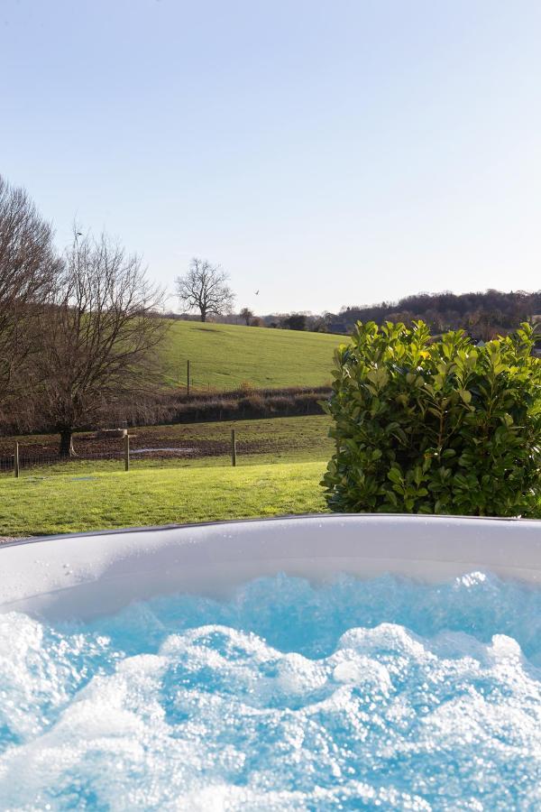 The Retreat, Sauna & Hot Tub, Charming & Cosy Gem Blandford Forum Bagian luar foto